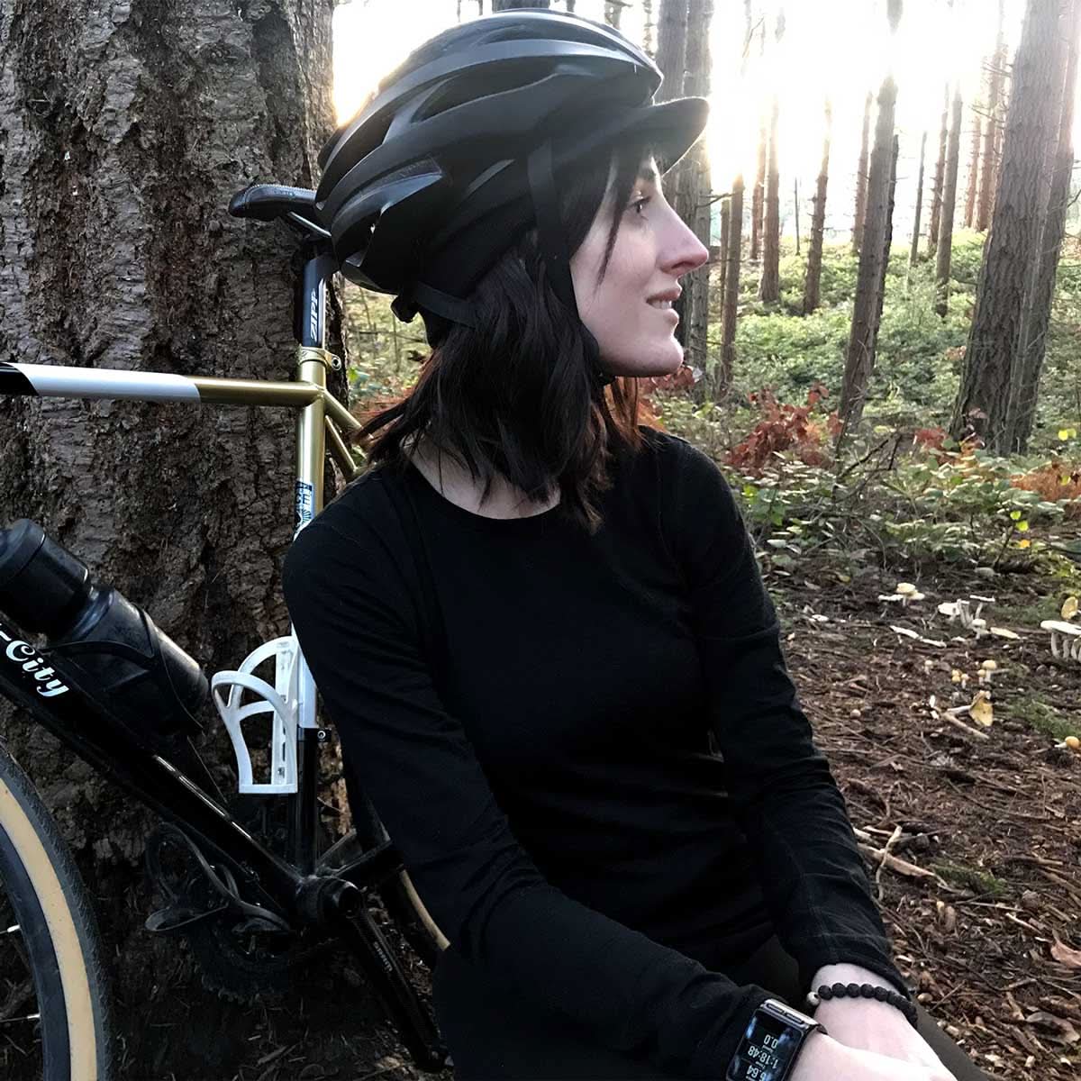 802-bike-womens-lightweight-crew.jpg