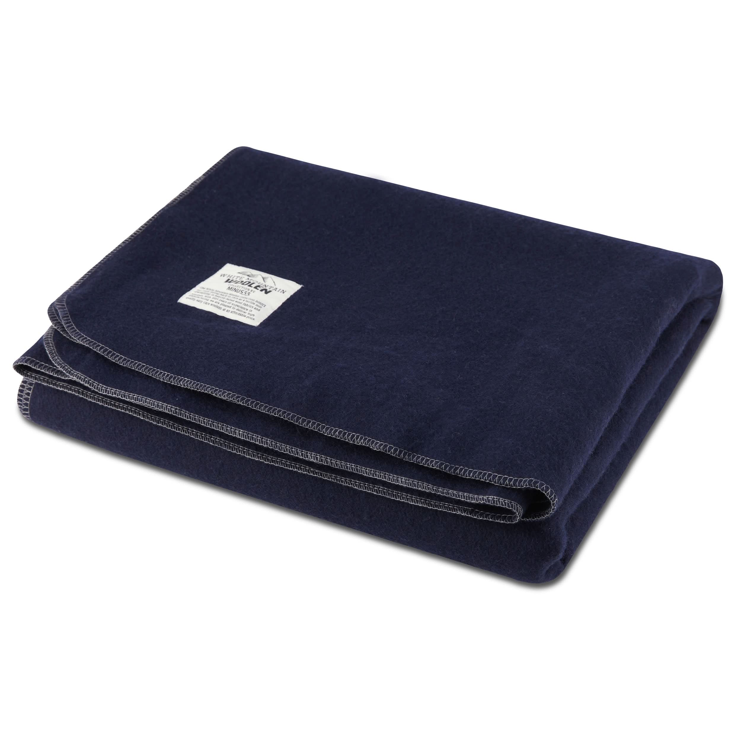 W02NV_Wool_blanket_camping_boat.jpg