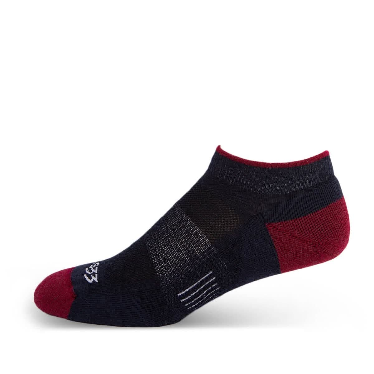 made_in_usa_merino_wool_socks_31PAT_253c4963-30f6-44a4-9772-c0fed5708de7.jpg
